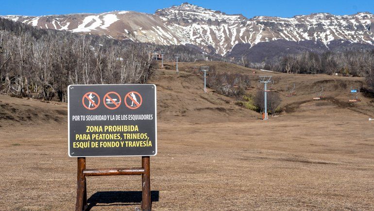 Galería: las impactantes postales de un Chapelco sin nieve
