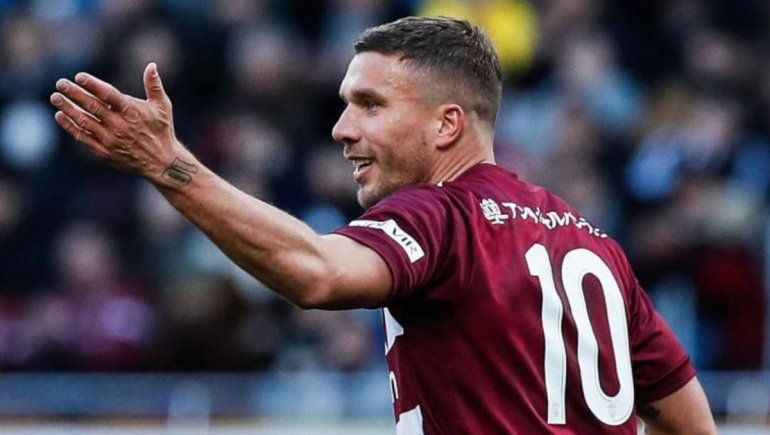No es imposible que se dé lo de Podolski a Boca