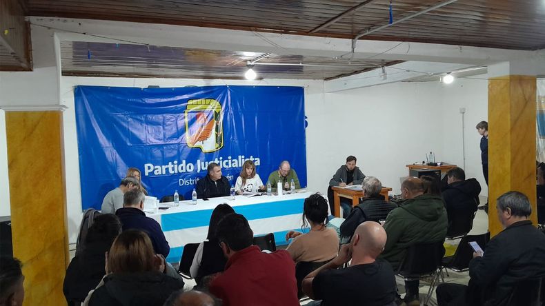 El PJ neuquino buscrá renovar sus autoridades en marzo. | LM Neuquen El PJ neuquino buscrá renovar sus autoridades en marzo.