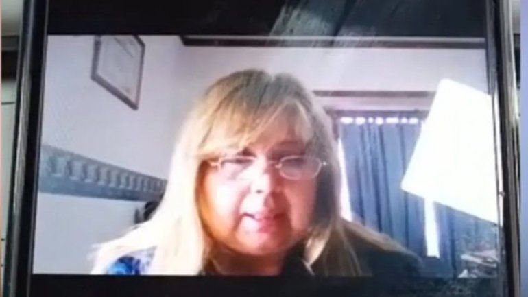 Santa Cruz: escándalo por una docente que negó en clase la existencia del COVID