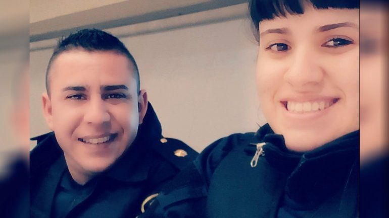Una policía está grave luego de ser baleada por dos motochorros