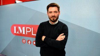 El intendente de Cipolletti, Rodrigo Buteler se pronunció a favor de regular las aplicaciones de taxis en la ciudad.