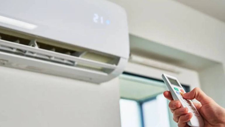 Subir la graduación del aire acondicionado genera un gran ahorro de energía.