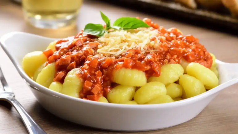 La historia detrás de los ñoquis del 29: superstición y economía al servicio de la tradición