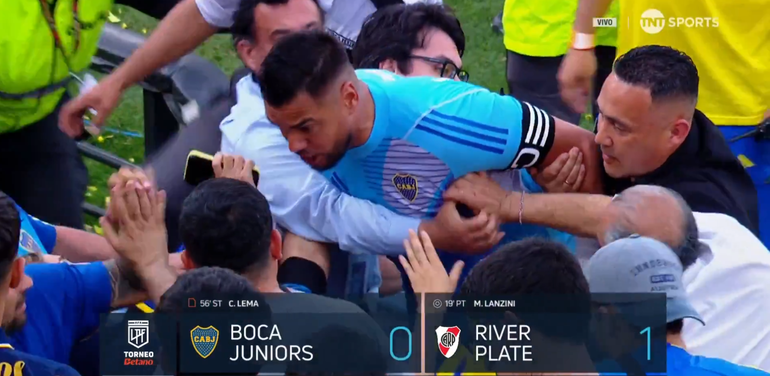 Romero se cruzó con un hicha de Boca.