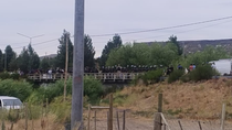 Gendarmería dispuso de un operativo para desalojar a los manifestantes en Ruta 40 Gendarmería dispuso de un operativo para desalojar a los manifestantes en Ruta 40