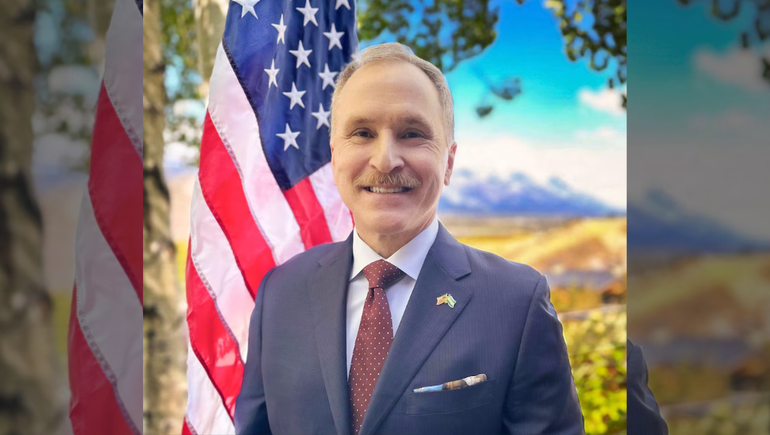 Peter Lamelas es oficialmente el nuevo embajador de Estados Unidos en Argentina.