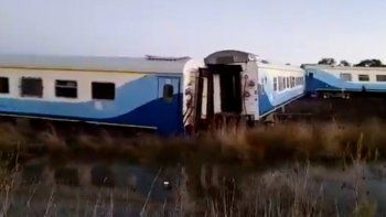 descarrilo un tren de pasajeros: hay 17 heridos descarrilo un tren de pasajeros: hay 17 heridos