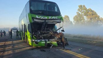 El fatal choque ocurrió en Médanos, provincia de Buenos Aires. El fatal choque ocurrió en Médanos, provincia de Buenos Aires.