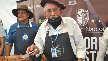 tiene 88 anos y sigue compitiendo con sus asados en zapala