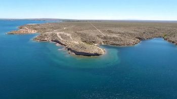 El juicio civil es por los daños causados por multas a mapuches cercano a Mari Menuco. El juicio civil es por los daños causados por multas a mapuches cercano a Mari Menuco.