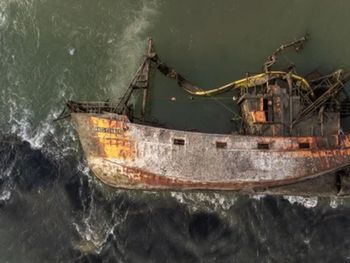 El buque Sagrado Corazón se hundió en 2016 en el río Chubut.