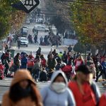 Los cortes de calles eran habituales en Neuquén. Pedidos de programas, fondos y capacitaciones. | LM Neuquen Los cortes de calles eran habituales en Neuquén. Pedidos de programas, fondos y capacitaciones.