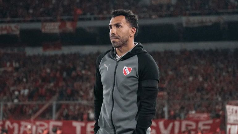Carlos Tevez sumó una nueva derrota en Independiente.