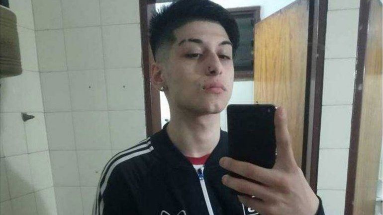 Un chico de 16 años fue ejecutado por dos motochorros