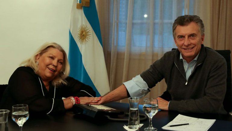 Macri recibió a Carrió para bajar la tensión por el debate sobre el aborto