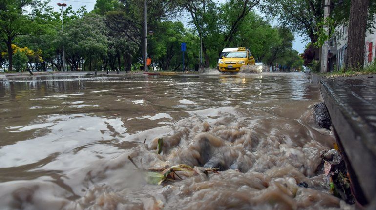 El Comité de Emergencia decidió suspender las clases del turno tarde en Neuquén capital
