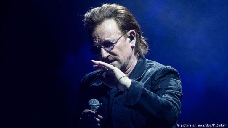 U2 suspendió un concierto porque Bono se quedó  sin voz