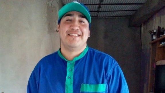 Alcides Velázquez tiene 27 años y le salvó la vida al pequeño Noah, de 2.