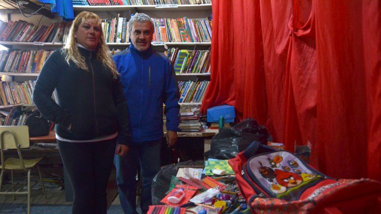 Marcela Núñez y Francisco Sevilla recorrieron escuelas y parajes.&nbsp;