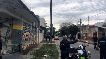 tolosa: mato a su hijastro, hirio a su pareja y se atrinchero