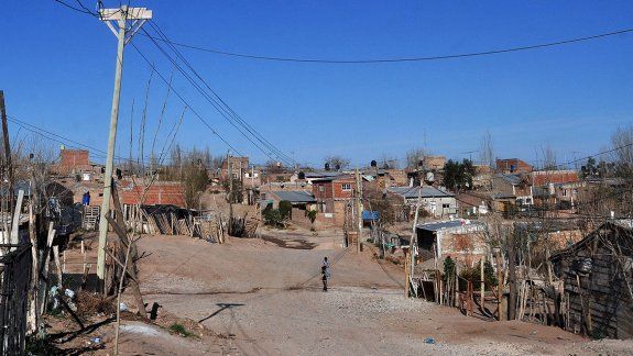 Destinarán $500 millones para obras en asentamientos