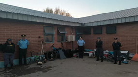 Golpe al narcomenudeo en Cuenca XV: secuestraron drogas y elementos robados en una vivienda | LM Neuquen Golpe al narcomenudeo en Cuenca XV: secuestraron drogas y elementos robados en una vivienda