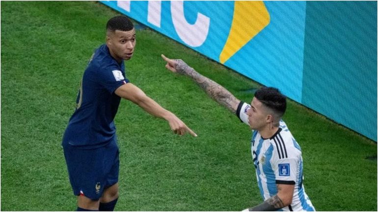 Enzo Fernández contra Mbappé Enzo Fernández contra Mbappé