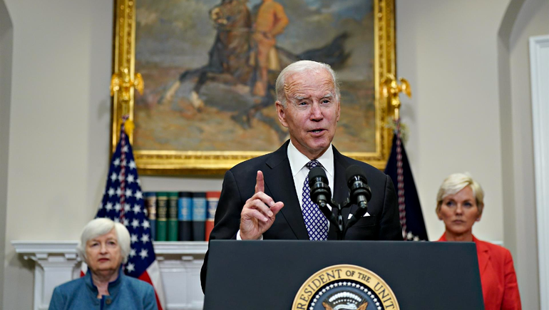 Biden pide un impuesto a la renta inesperada