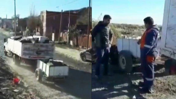 Así sorprendieron a un camión tirando chatarra en la barda