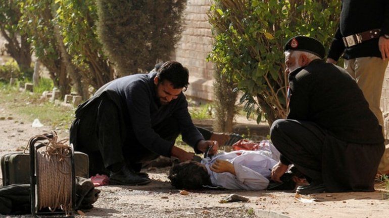 Los terroristas entraron en un taxi de tres ruedas y empezaron a tirar.&nbsp;