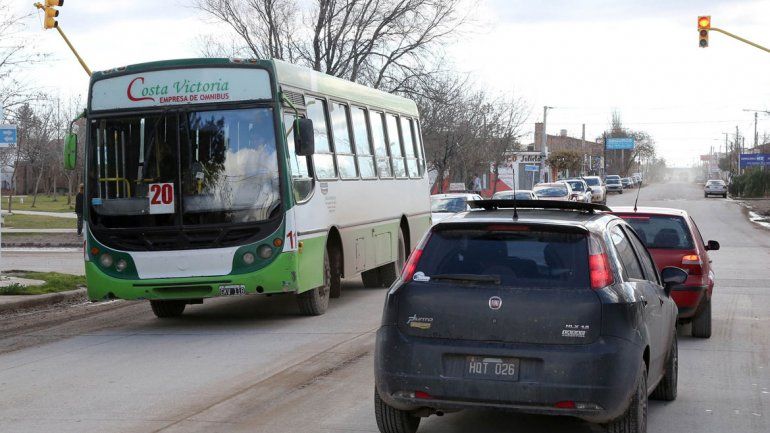 Costa Victoria es la firma encargada del transporte urbano en Centenario.