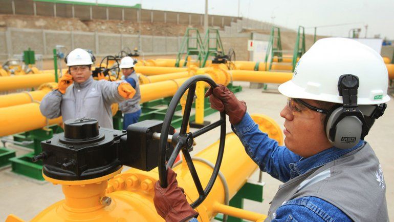 Oficial: 3 petroleras tienen vía libre para vender gas a Chile