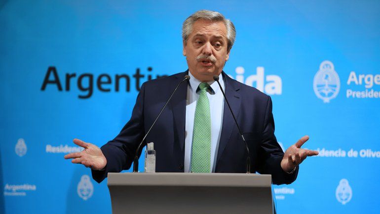 Alberto Fernández dijo que el pico máximo de contagio se espera para mayo y canceló el regreso de argentinos
