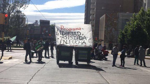El Municipio y la Provincia se cruzaron por los bloqueos