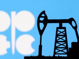 FOTO DE ARCHIVO: El logotipo de la OPEP aparece en esta ilustración tomada el 8 de octubre de 2023. REUTERS/Dado Ruvic/Ilustración/Archivo FOTO DE ARCHIVO: El logotipo de la OPEP aparece en esta ilustración tomada el 8 de octubre de 2023. REUTERS/Dado Ruvic/Ilustración/Archivo
