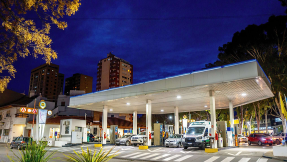 En agosto se registró un leve repunte de la venta de combustible.