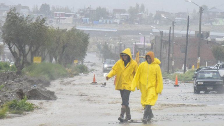 Declaran zona de desastre a Comodoro Rivadavia: hay dos muertos y más de 92 mil afectados