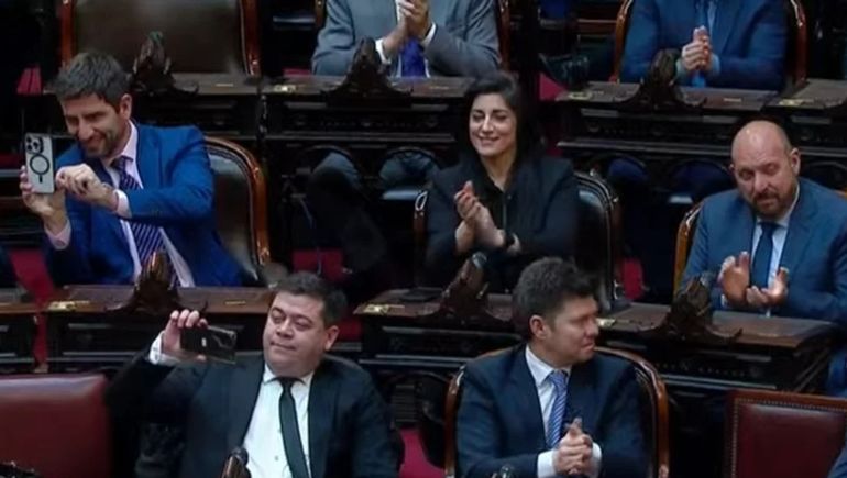 Hubo muchos elogios del oficialismo al discurso de Javier Milei. Hubo muchos elogios del oficialismo al discurso de Javier Milei.