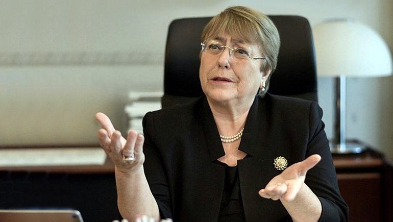 Bachelet está muy preocupada por la Constitución