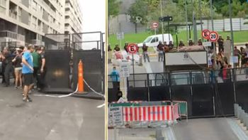 Vecinos entraron por la fuerza al edificio que sufrió un derrumbe en Parque Patricios Vecinos entraron por la fuerza al edificio que sufrió un derrumbe en Parque Patricios