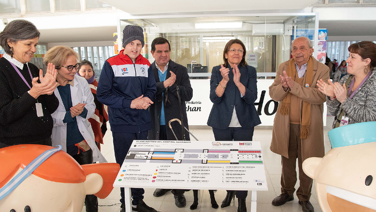 Primer mapa para ciegos en un centro pediátrico
