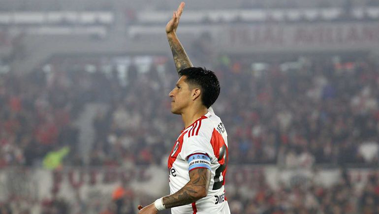 Enzo Pérez se despidió de River.