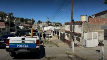 Femicidio y suicidio en Comodoro Rivadavia: cuatro hijos presenciaron la tragedia.