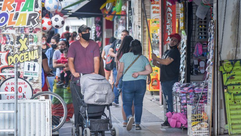 Recomiendan realizar las compras navideñas con anticipación