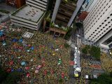 Bolsonaro moviliza a multitudes en Sao Paulo
