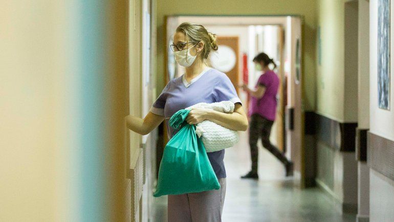 En apenas un día, Cipolletti sumó seis casos positivos