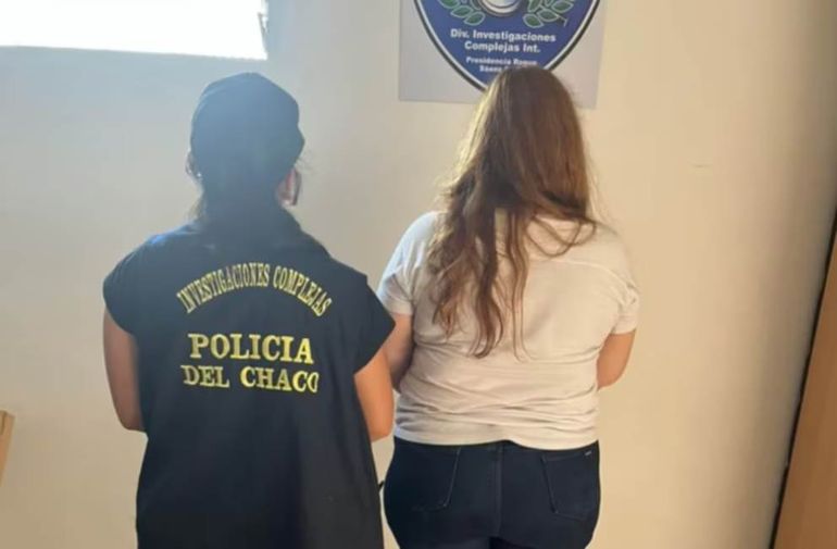 La estafadora fue detenida tras una ardua investigación de la Policía de Chaco. La estafadora fue detenida tras una ardua investigación de la Policía de Chaco.