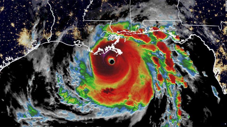 En vivo: el devastador huracán Ida tocó tierra con vientos de más de 200 kilómetros por hora
