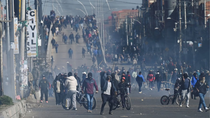 Las movilizaciones son impulsadas principalmente por la Central Obrera Boliviana (COB), la mayor organización sindical del país. Las movilizaciones son impulsadas principalmente por la Central Obrera Boliviana (COB), la mayor organización sindical del país.